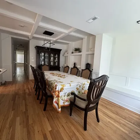 7804 South Paxton Avenue Chicago IL 60649