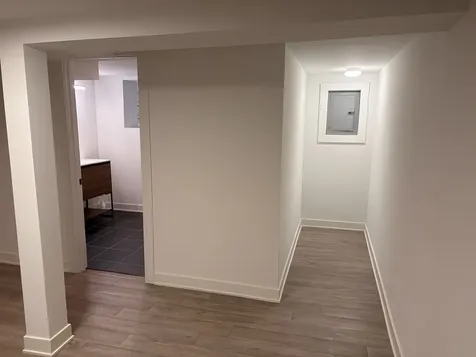 7804 South Paxton Avenue Chicago IL 60649