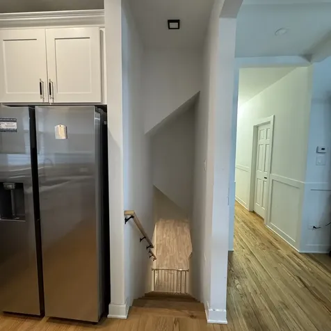 7804 South Paxton Avenue Chicago IL 60649