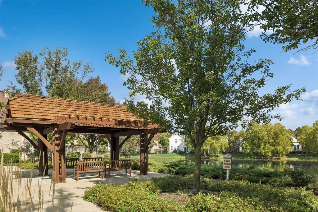 1618 Astor Avenue Oakbrook Terrace IL 60181