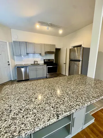 511 North Taylor Avenue Oak Park IL 60302