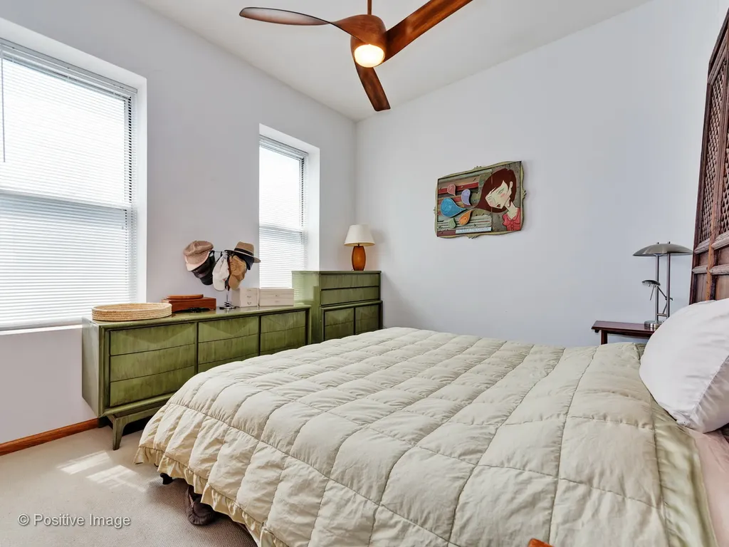 1236 North Marion Court Chicago IL 60622