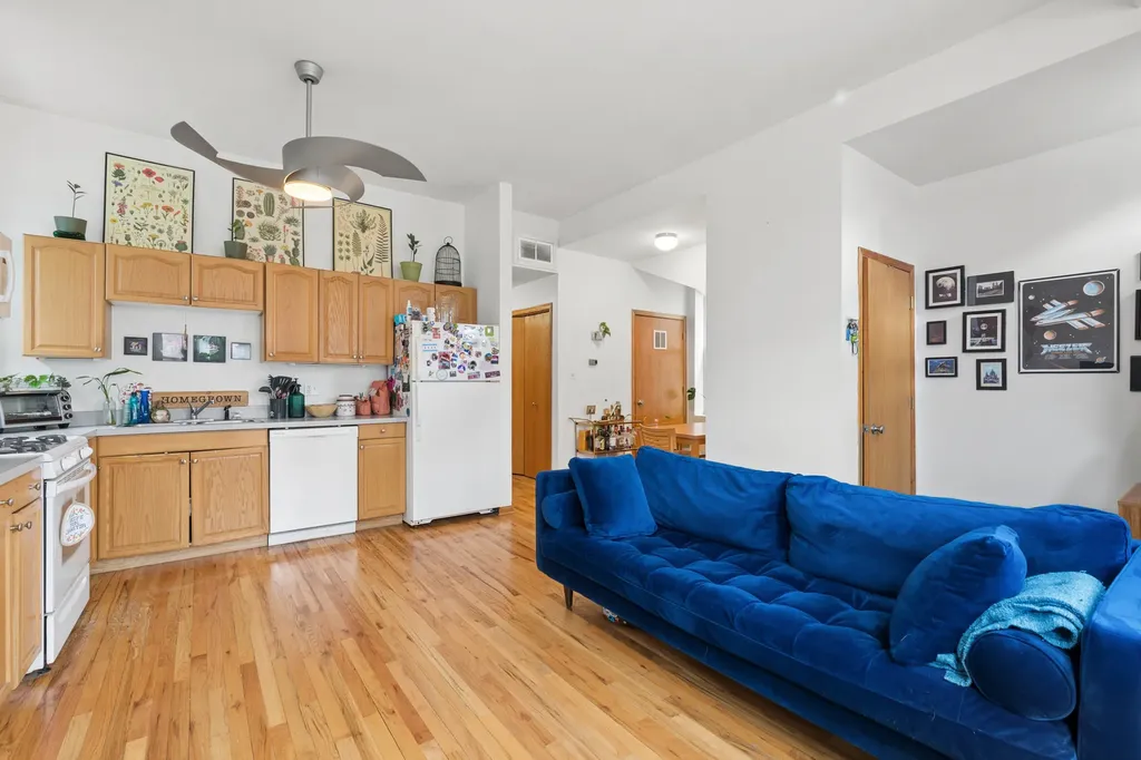 1236 North Marion Court Chicago IL 60622