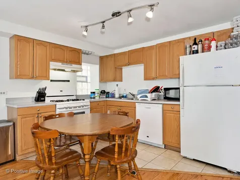 1236 North Marion Court Chicago IL 60622