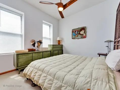 1236 North Marion Court Chicago IL 60622