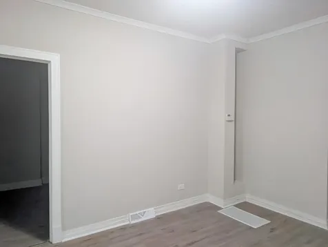 9207 South Ellis Avenue Chicago IL 60619