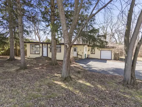 128 Harding Court Glen Ellyn IL 60137