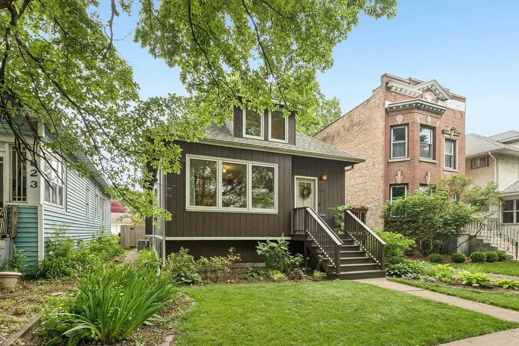 819 South Lombard Avenue Oak Park IL 60304