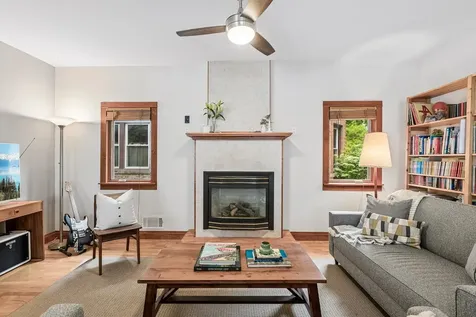 819 South Lombard Avenue Oak Park IL 60304