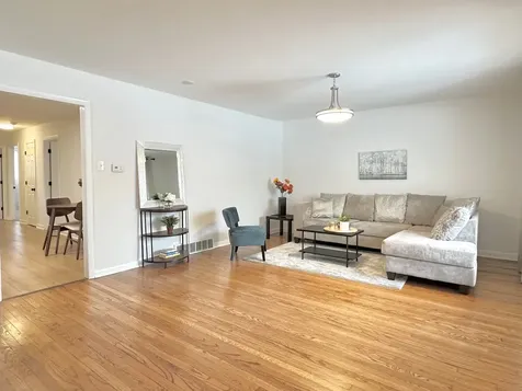 468 Joyce Court South Holland IL 60473