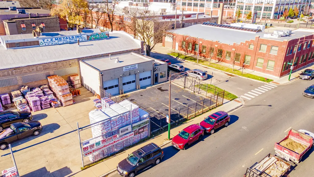 2724 North Pulaski Road Chicago IL 60639