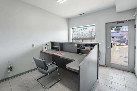 2724 North Pulaski Road Chicago IL 60639
