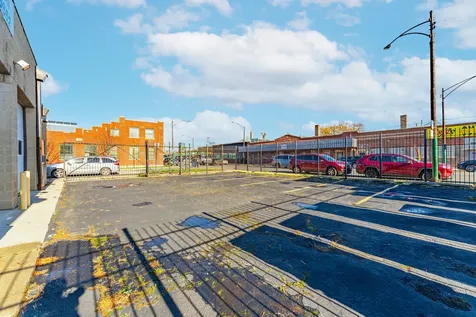 2724 North Pulaski Road Chicago IL 60639