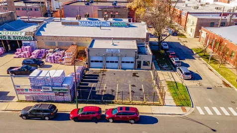 2724 North Pulaski Road Chicago IL 60639