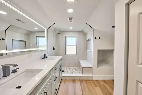 4232 West 109th Street Oak Lawn IL 60453