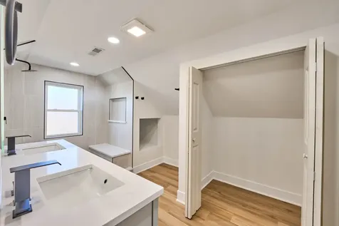 4232 West 109th Street Oak Lawn IL 60453
