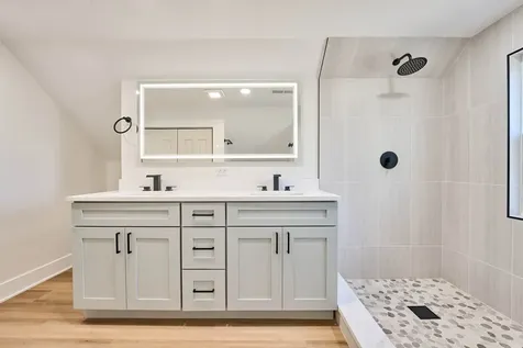4232 West 109th Street Oak Lawn IL 60453