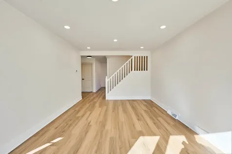 4232 West 109th Street Oak Lawn IL 60453