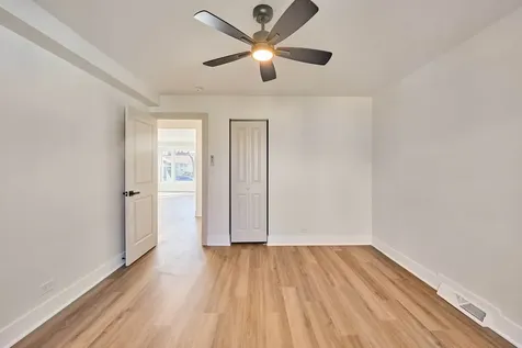 4232 West 109th Street Oak Lawn IL 60453