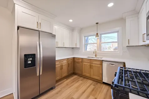 4232 West 109th Street Oak Lawn IL 60453