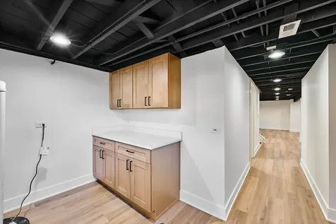 4232 West 109th Street Oak Lawn IL 60453