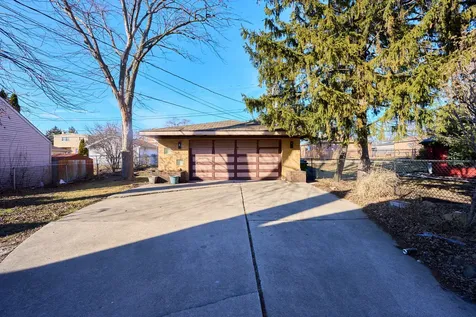 4232 West 109th Street Oak Lawn IL 60453