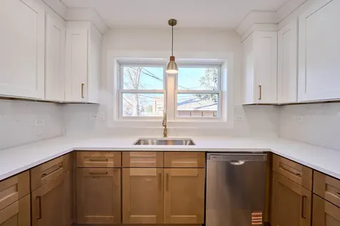 4232 West 109th Street Oak Lawn IL 60453