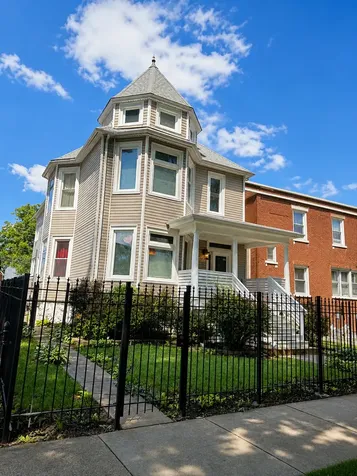 646 North Lorel Avenue Chicago IL 60644