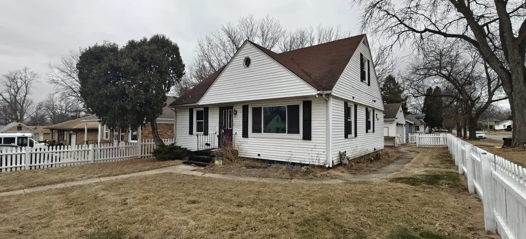 403 North Day Avenue Rockford IL 61101