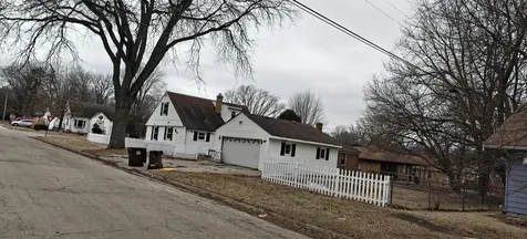 403 North Day Avenue Rockford IL 61101