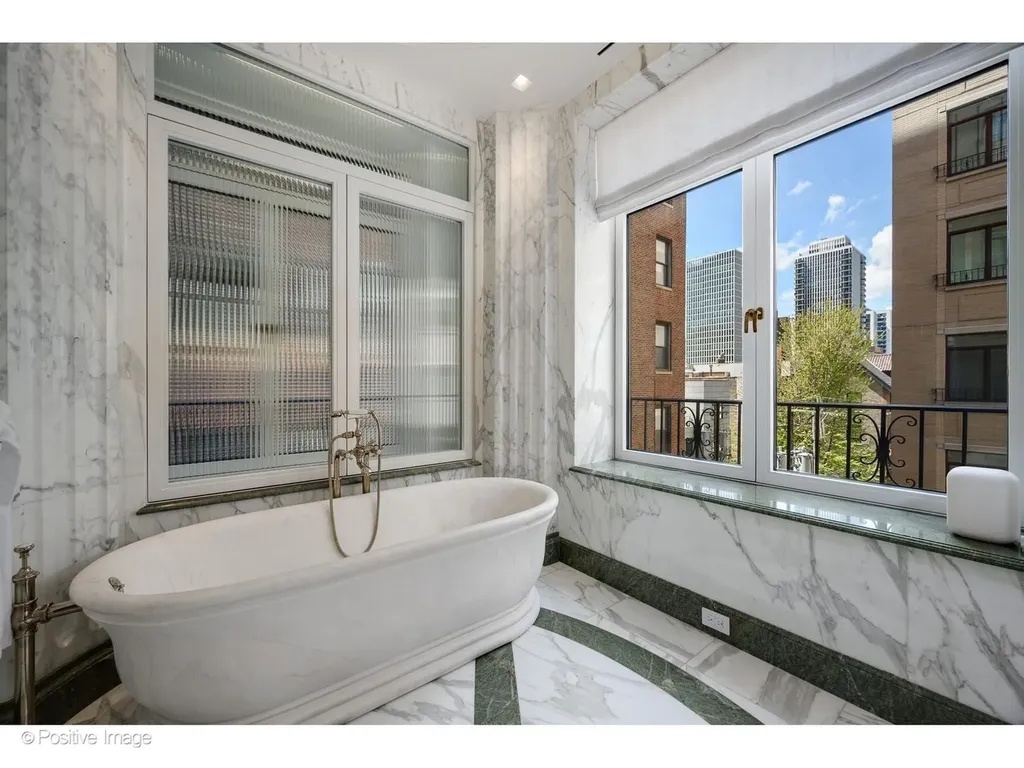 65 East Goethe Street Chicago IL 60610