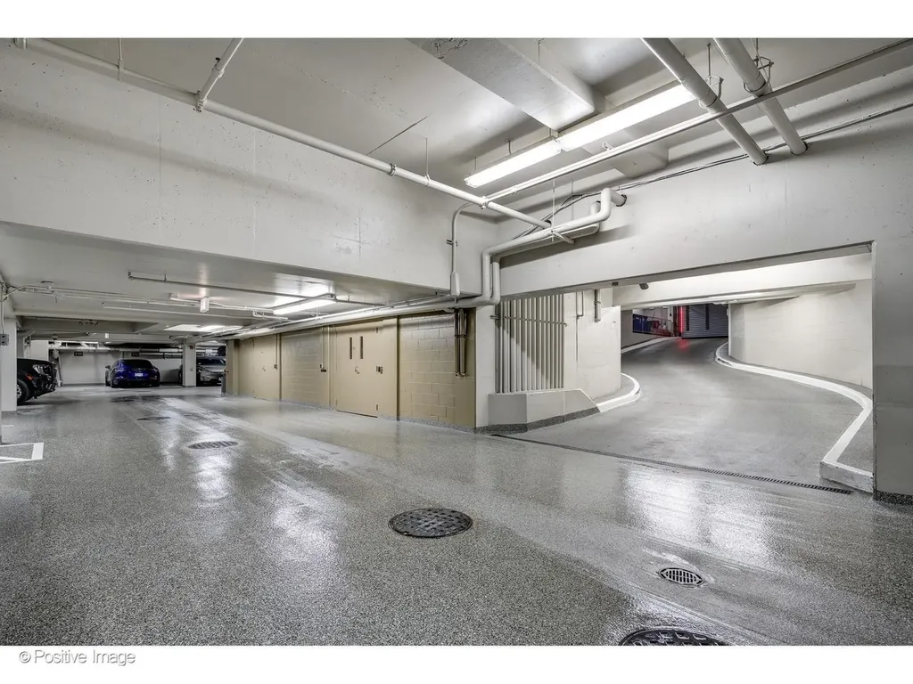 65 East Goethe Street Chicago IL 60610