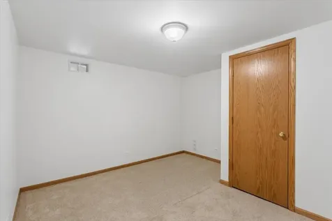 1449 Whitespire Court Naperville IL 60565