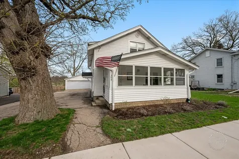 304 South Water Street Batavia IL 60510