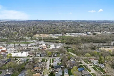 304 South Water Street Batavia IL 60510