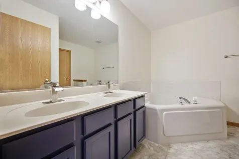 26284 West Vista Court Ingleside IL 60041