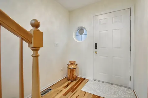 26284 West Vista Court Ingleside IL 60041