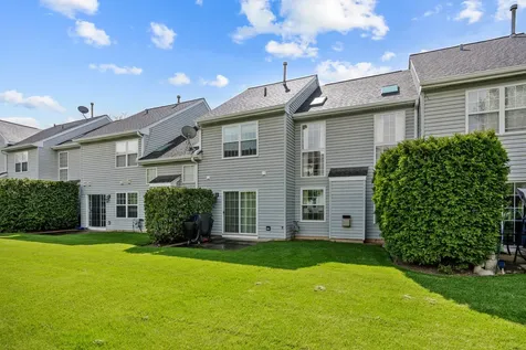 26284 West Vista Court Ingleside IL 60041