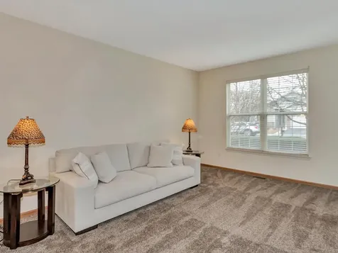 670 South Wellston Lane Romeoville IL 60446