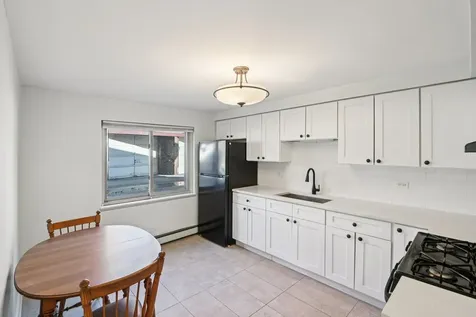 7422 West 111th Street Worth IL 60482