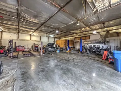 210 South Hamilton Street Wellington IL 60973