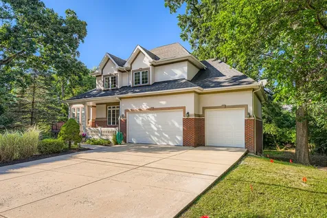 6441 Blackhawk Trail Indian Head Park IL 60525