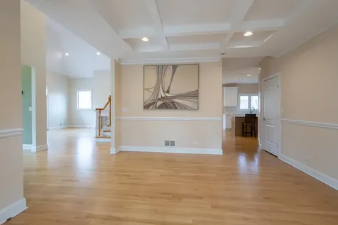 6441 Blackhawk Trail Indian Head Park IL 60525