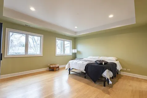 6441 Blackhawk Trail Indian Head Park IL 60525