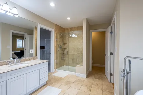 6441 Blackhawk Trail Indian Head Park IL 60525