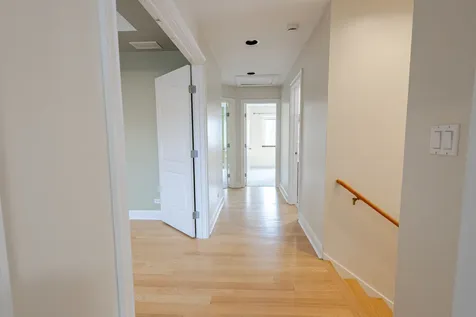 6441 Blackhawk Trail Indian Head Park IL 60525