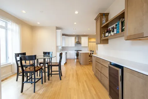 6441 Blackhawk Trail Indian Head Park IL 60525