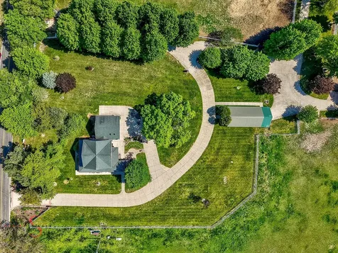 10978 A Crimmin Road Newark IL 60541