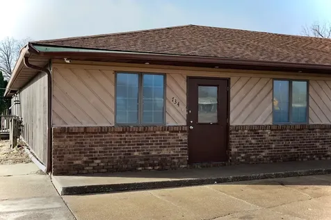 734 Avenue Of The Cities Avenue East Moline IL 61244