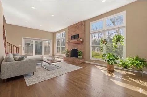 14 Timber Lane Northbrook IL 60062